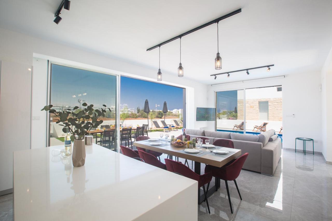 Olivine Pearl Villas Protaras Exterior photo