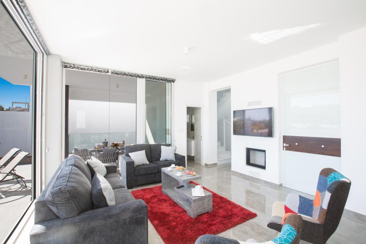 Olivine Pearl Villas Protaras Exterior photo