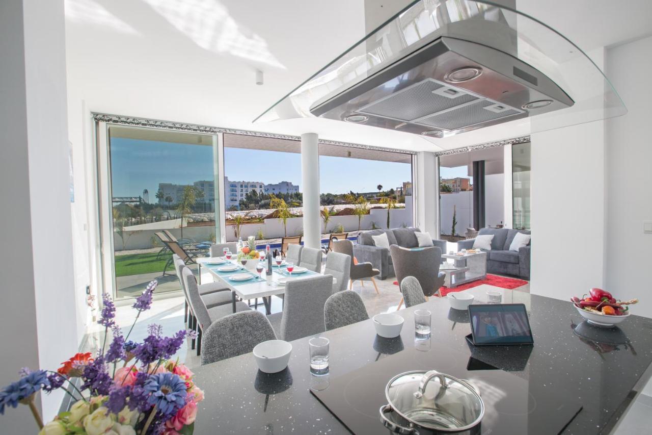 Olivine Pearl Villas Protaras Exterior photo